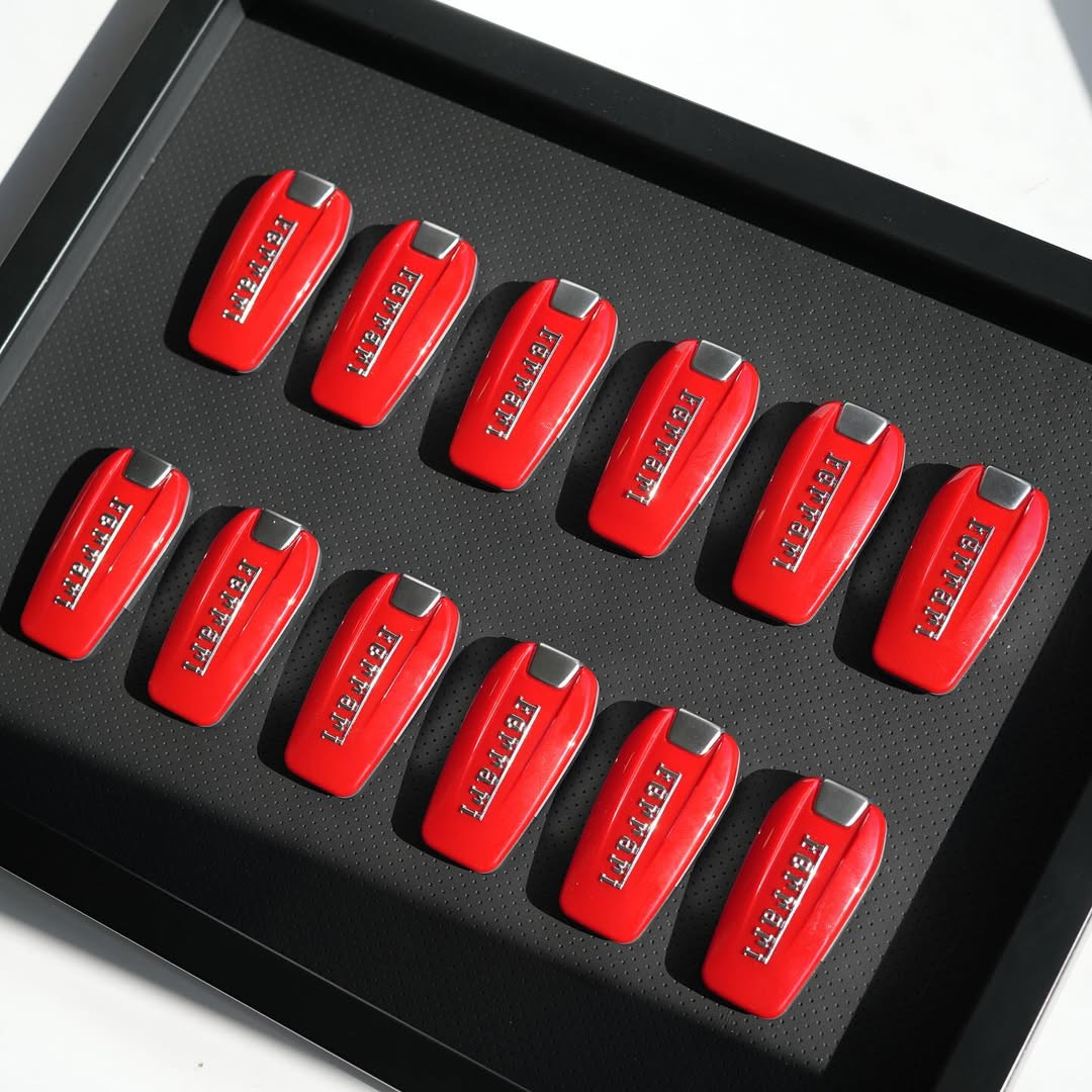 THE COLLECTION - 12 Ferrari Keys Frame